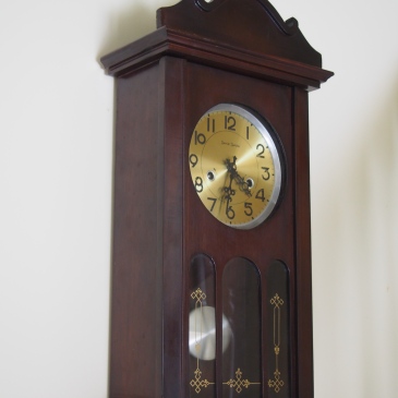 Daniel Dakota wall clock, one of Tempus Fugits more popular models