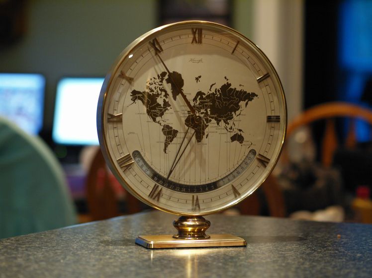 Kienzle World Time clock