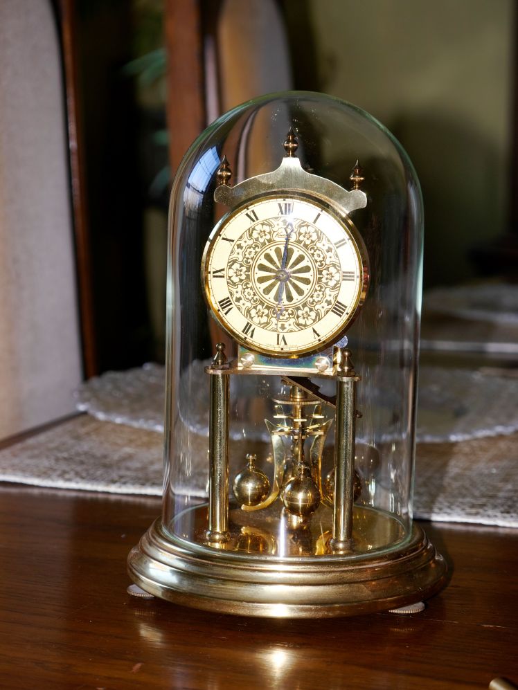 9 inch 400 day Kundo clock