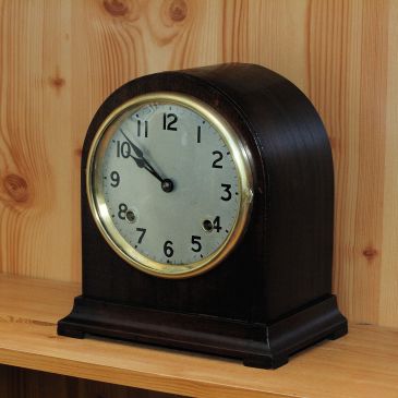 Restored Athur Pequegnat Bedford mantel clock