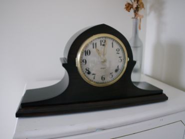 Gilbert tambour clock